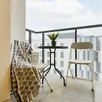 Luxury Wynalazek In Mokotow By Renters Prestige ורשה