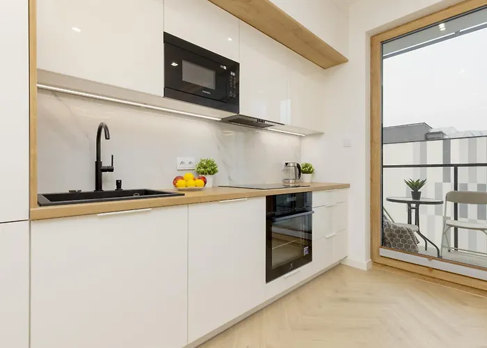 Luxury Wynalazek In Mokotow By Renters Prestige 바르샤바