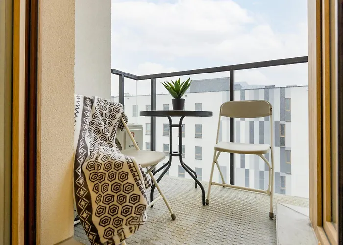 Luxury Wynalazek In Mokotow By Renters Prestige 바르샤바